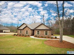 907 Brooke Ter, Moody, AL 35004