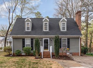 7017 Sandringham Ct, Raleigh, NC 27613