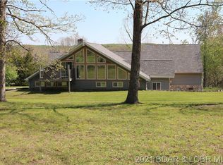 29466 Royal Oak Ln, Gravois Mills, MO 65037