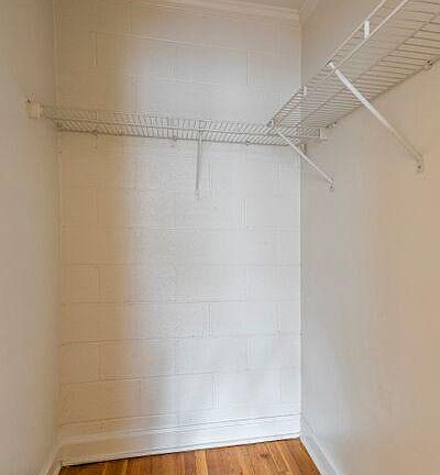 5th image of 230 S Park Dr #8nsj4b3cb