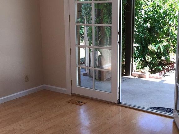 5th image of 1464 Jenvey Ave