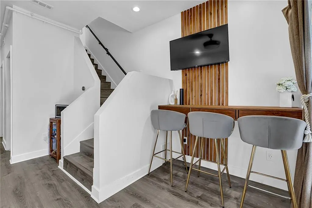 1 bed, 1.0 bath, 676 sqft, $2,900 — Photo 4