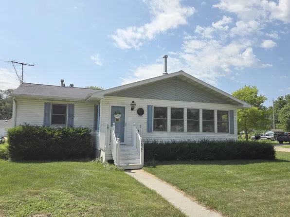 2027 Marshall St, Boone, IA 50036