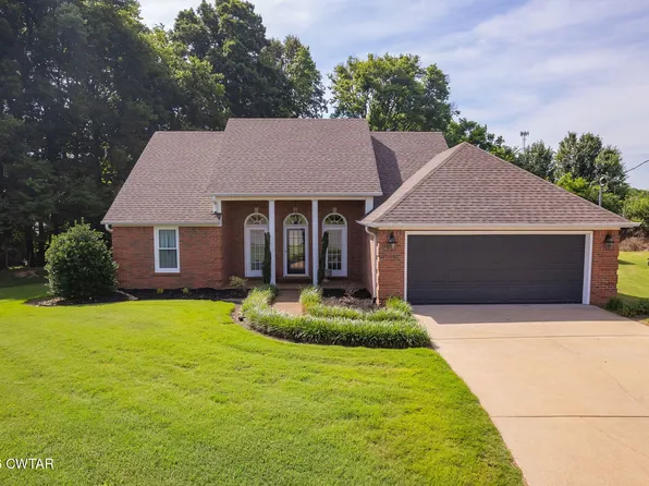 1201 Live Oak St, Dyersburg, TN 38024