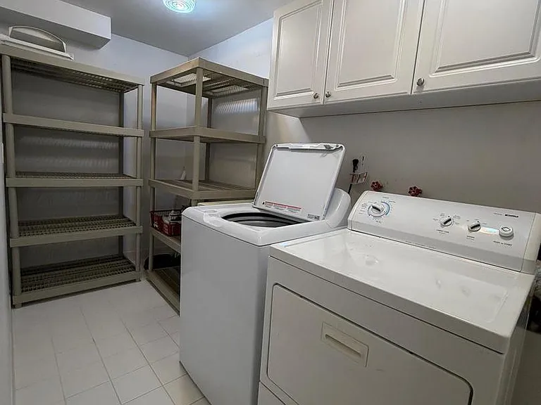14611 Flower Hill Ct — Photo 25