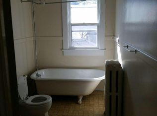 1001 Main St APT 4, Eau Claire, WI 54701