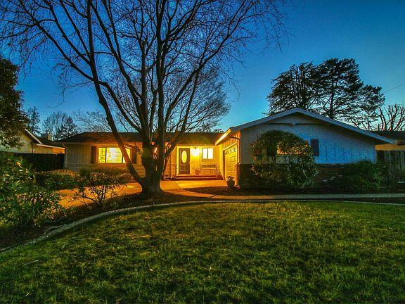 2nd image of 20160 Cherry Ln