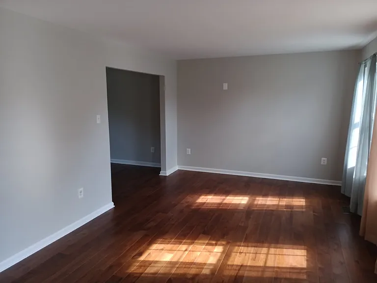345 Silver Ridge Dr — Photo 5