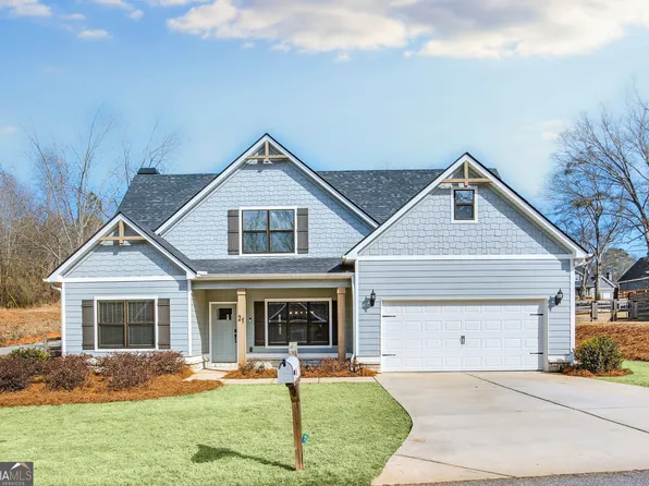 21 E Hill St, Newnan, GA 30263