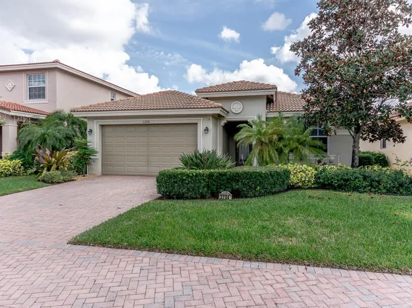 3284 SW Porpoise Cir, Stuart, FL 34997