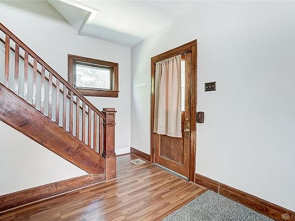 3rd image of 1472 Bowman Ave