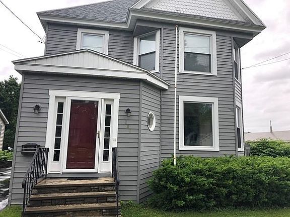 2nd image of 208 S Manlius St #2
