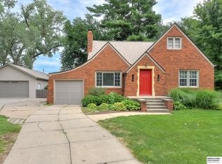 1115 S 84th St, Omaha, NE 68124