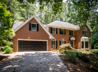 10235 Carleigh Ln, Roswell, GA 30076