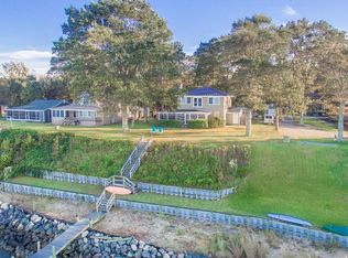 946 Felton Rd, Deltaville, VA 23043