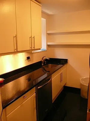 Rented by Transco | media 17