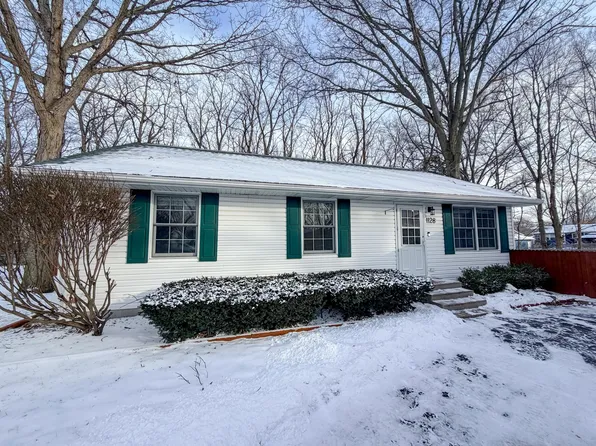 1128 Earl Rd, Michigan City, IN 46360