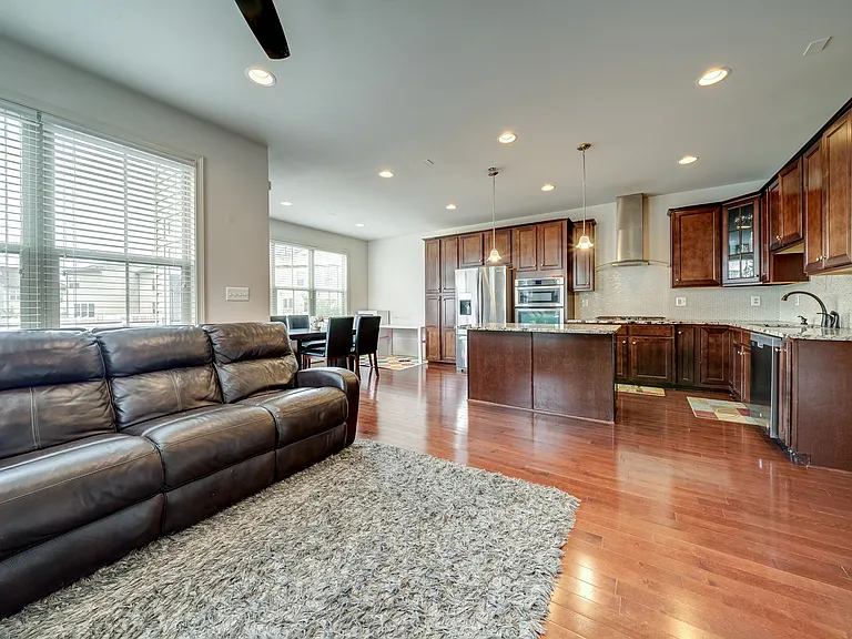 23314 Tradewind Dr — Photo 3
