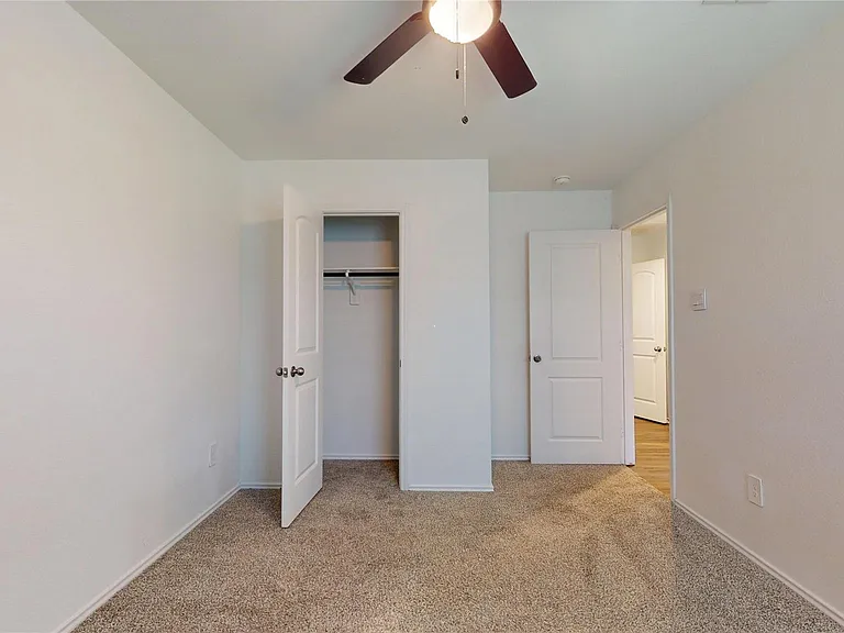 16873 Short Pines Dr — Photo 23