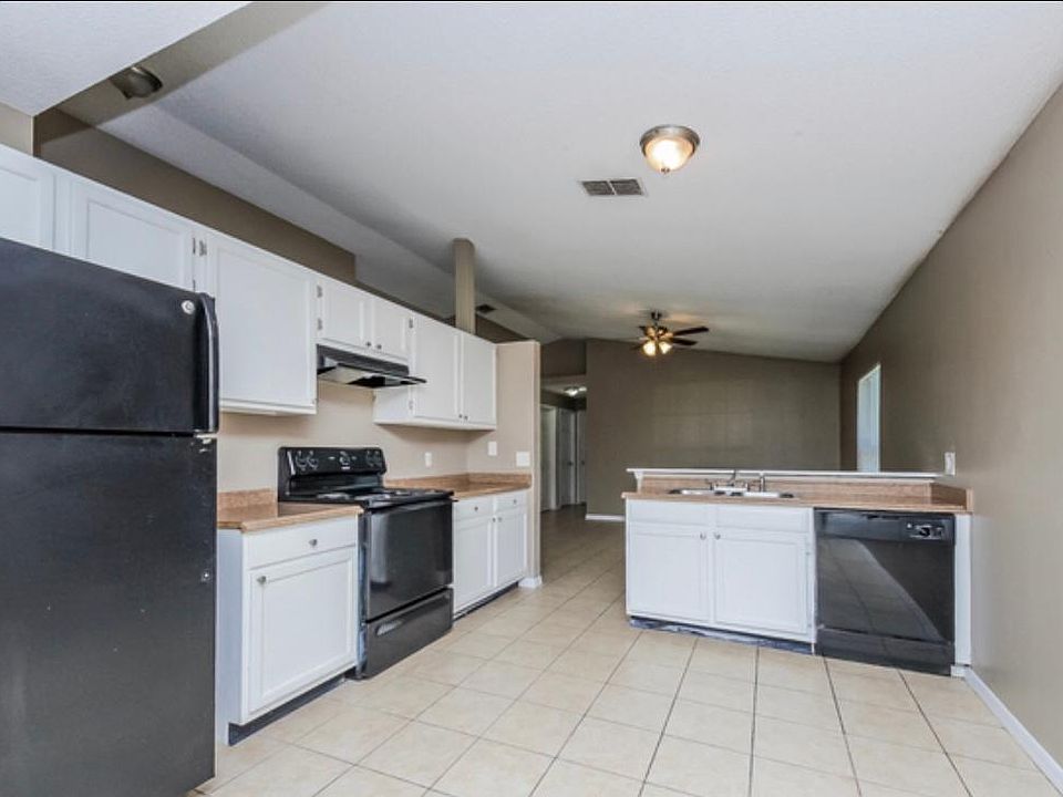1st image of 7470 Groveoak Dr #123467