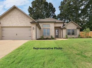 31 Winding Wood Dr, Humboldt, TN 38343