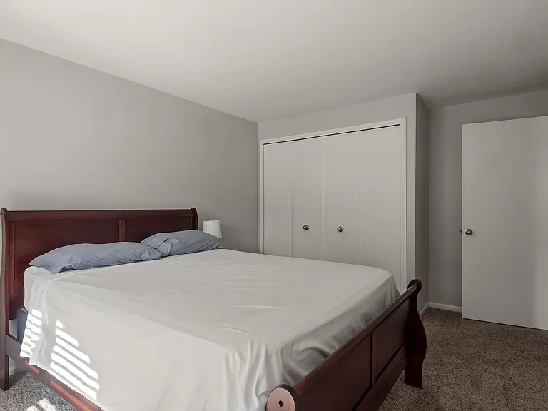 1125 Meadowglen Ct — Photo 26