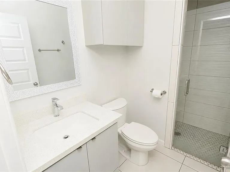1417 S Xanthia St #2 — Photo 4