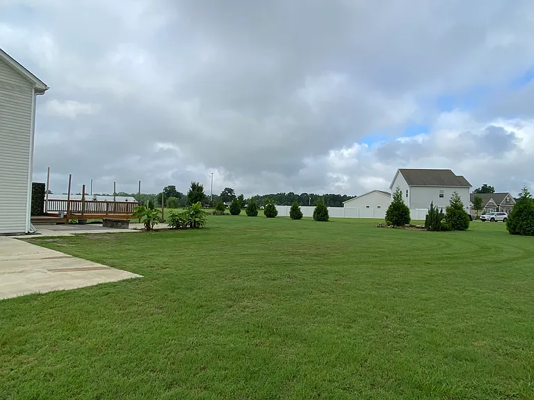 228 Monroe Fields Dr — Photo 25
