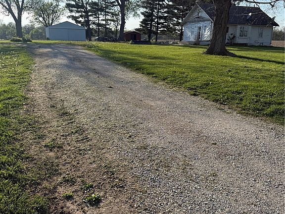 3rd image of 3568 W Mount Tabor Road