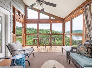 105 Sandgate Ct, Smithville, TN 37166