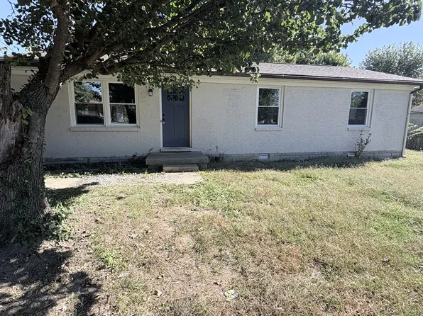 111 Ash Ct, Lawrenceburg, KY 40342