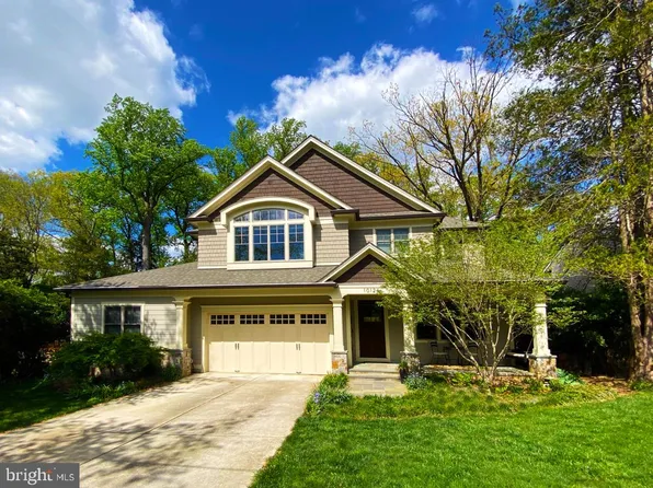 10124 Parkwood Ter, Bethesda, MD 20814