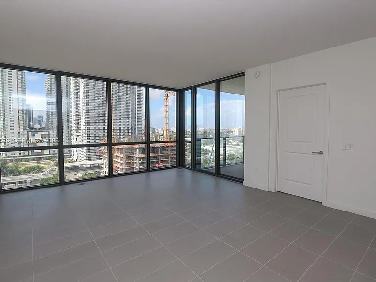 1600 NE 1st Ave #1010 — Photo 7