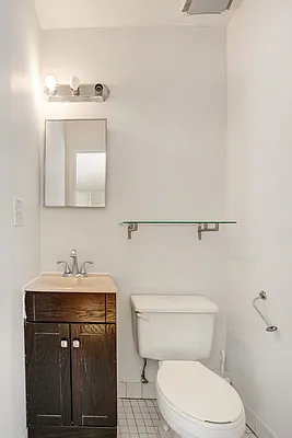 Rented by Creed Realty Group | media 16