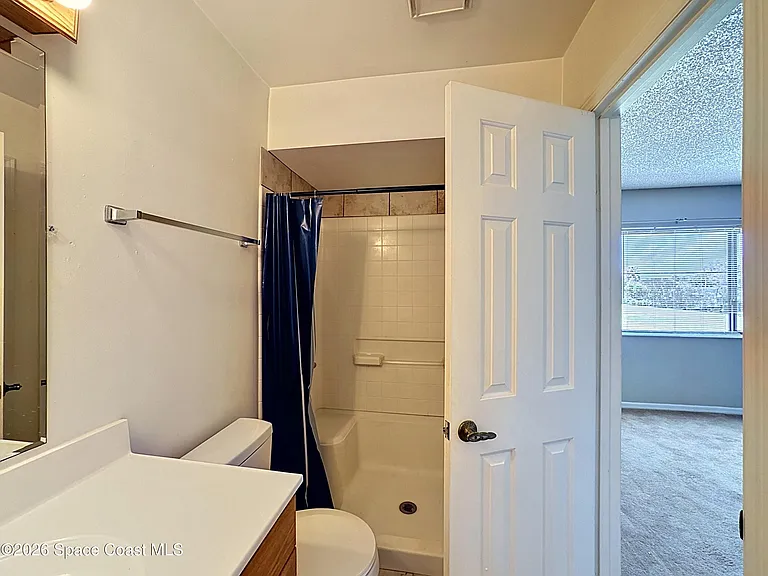 48 Bogart Pl — Photo 13
