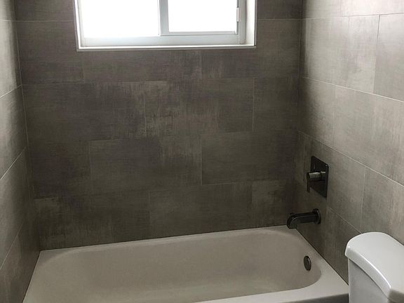 3rd image of 3800 SW 102nd Ave APT 213