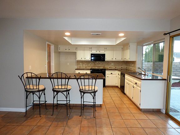 3rd image of 29035 Lotusgarden Dr