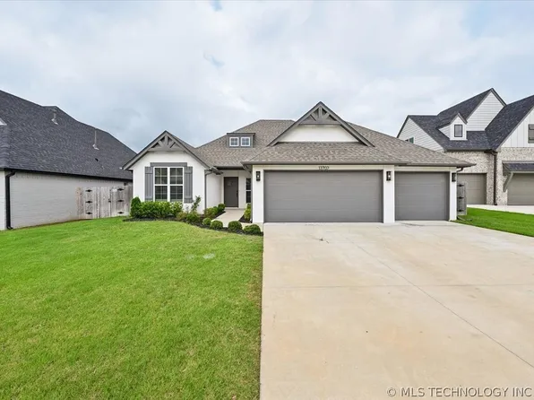13702 S 21st St, Bixby, OK 74008