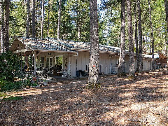 3rd image of 3504 Azalea Dr