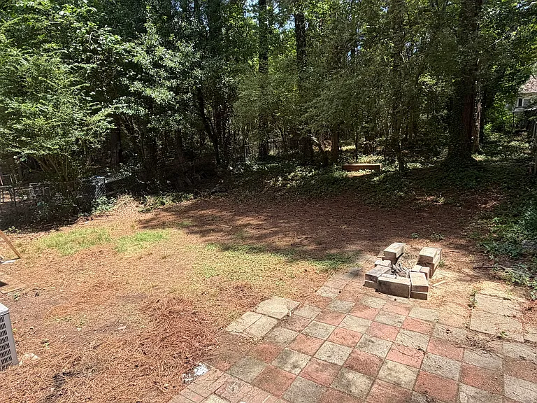 839 Barringer Dr — Photo 16