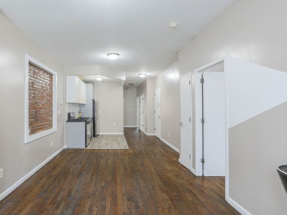 2nd image of 397 Saratoga Ave #1LL