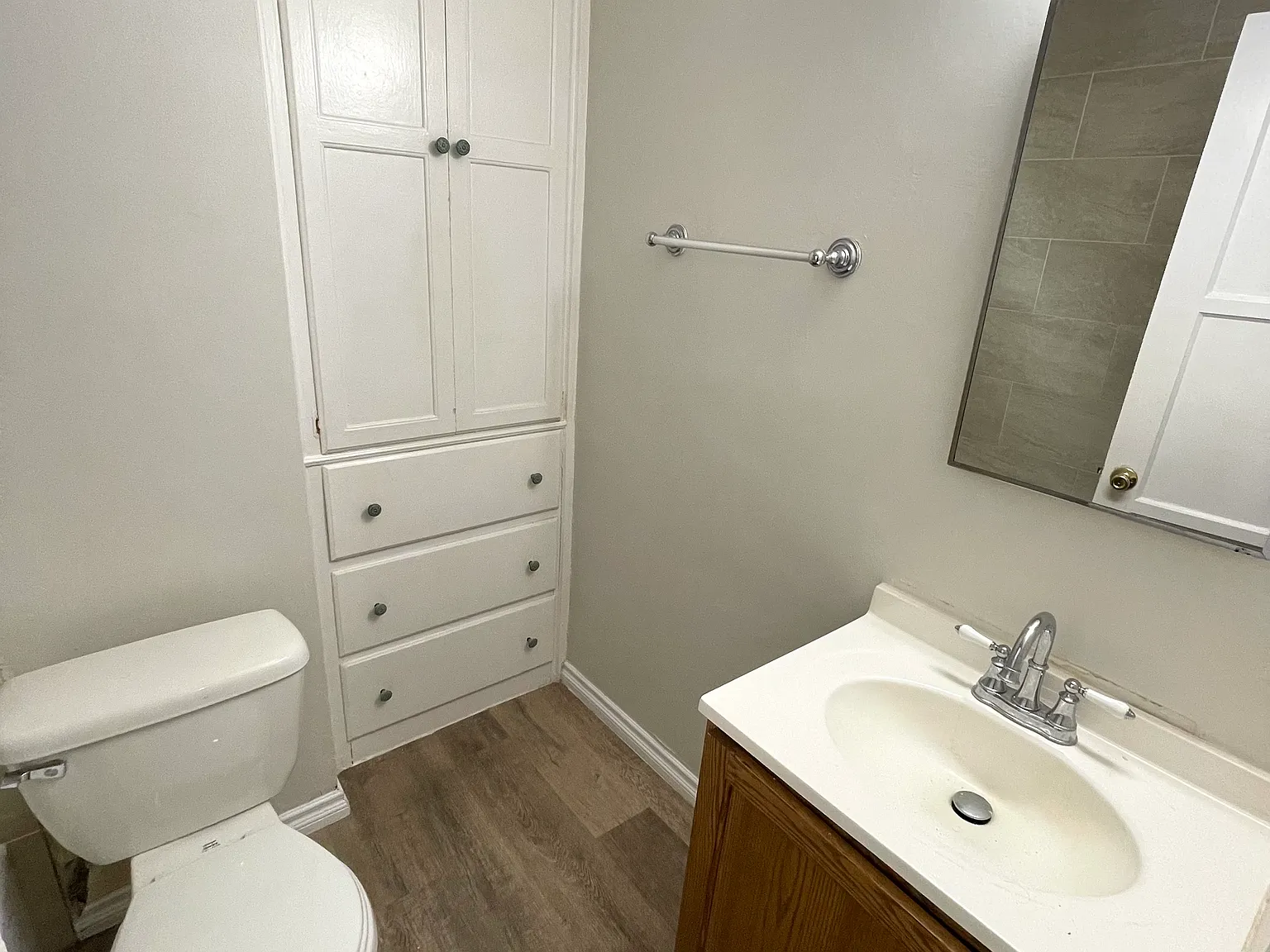 Studio, 430 sqft, $1,595 — Photo 4