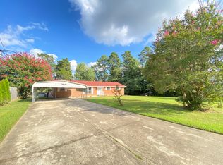 13427 Homewood Dr, Charlotte, NC 28262