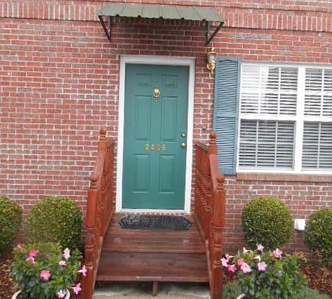 4th image of 2406 Executive Park NW