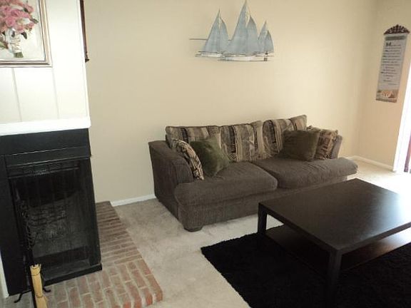4th image of 6122 Martingale Ln