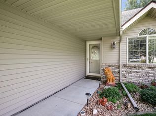 1321 Cypress Ln W, Annandale, MN 55302
