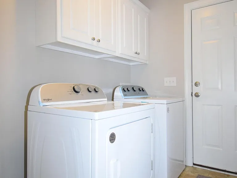3616 Fescue Dr — Photo 6