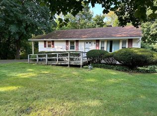 18 Dalphen Rd, Shrewsbury, MA 01545