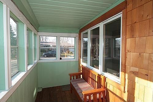 5th image of 5722 S Rosewood Ave