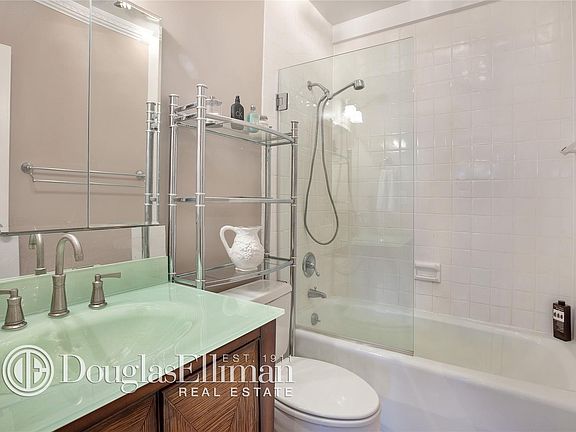 5th image of 1725 York Ave APT 27G